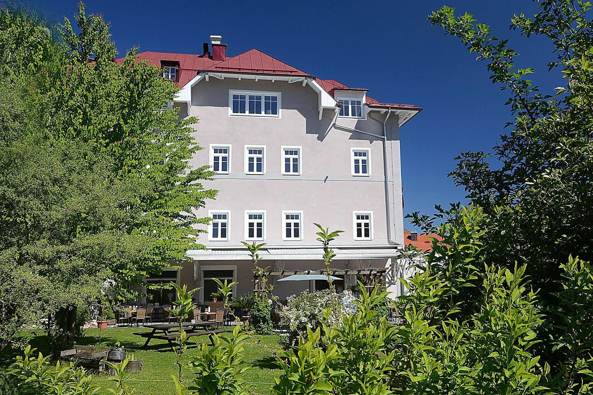 The Townhouse Ruhpolding Hotel Exterior photo